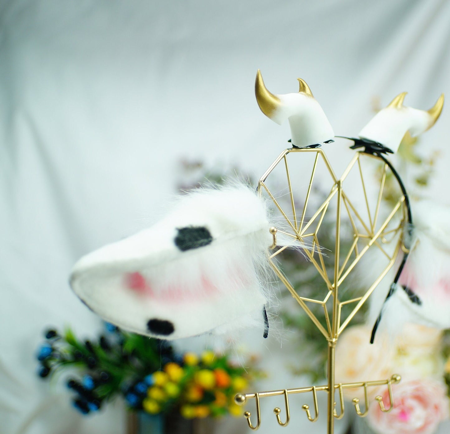 Realistic cow ears and Horns, cosplay ears, cattle cosplay, ox ears,cosplay, pet play, furry animal ears,cosplay furry headband, 169