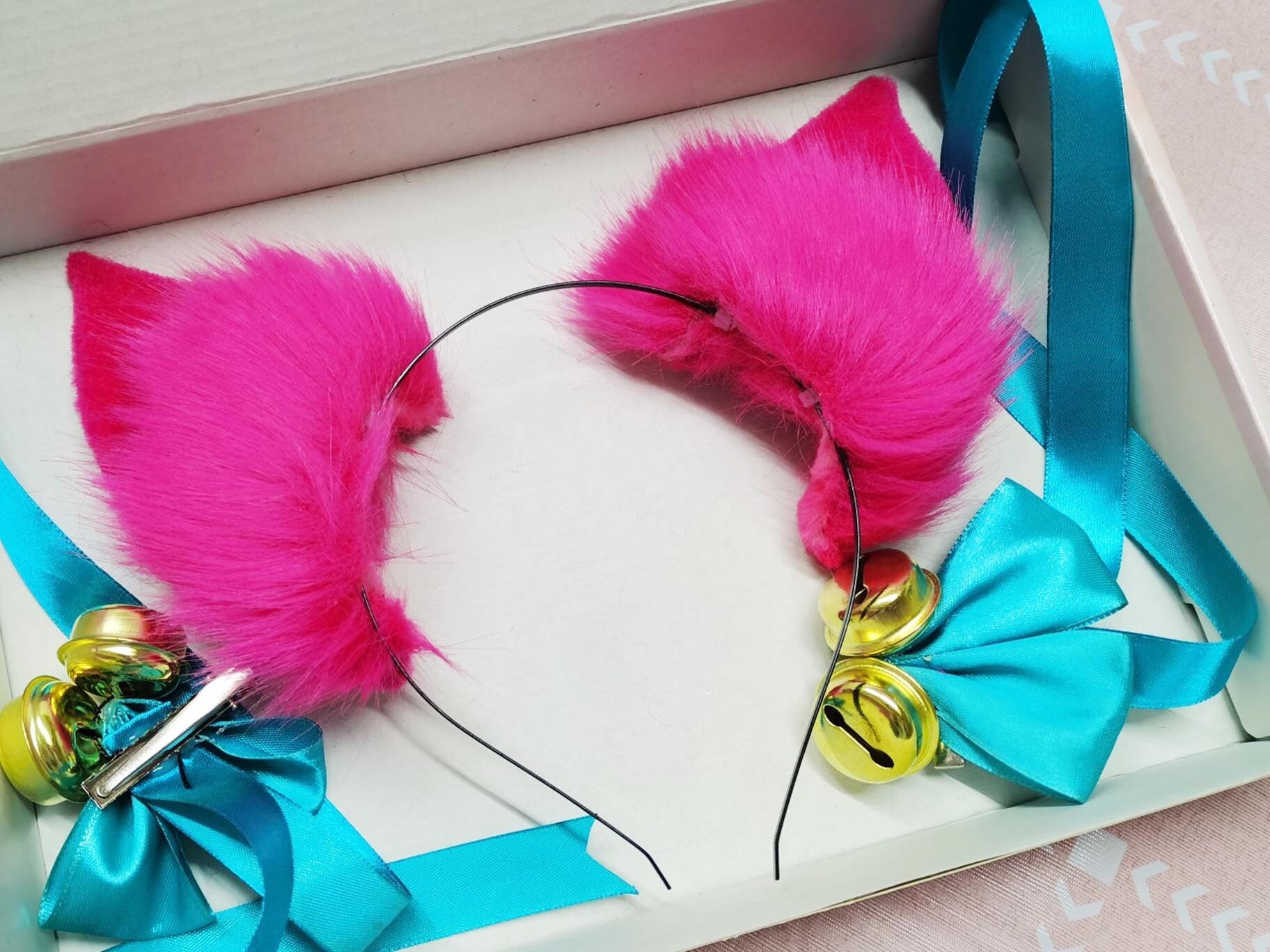 Ahri ears , Realistic Fox Ears, Fluffy fox ears, Bell ears, Cat Ears Headband, Ahri KDA ears , Ears Faux Fur cosplay, Halloween gifts