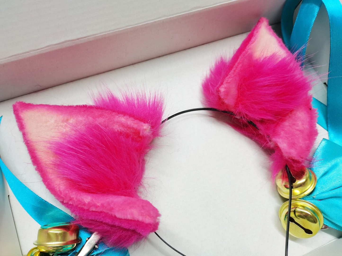 Ahri ears , Realistic Fox Ears, Fluffy fox ears, Bell ears, Cat Ears Headband, Ahri KDA ears , Ears Faux Fur cosplay, Halloween gifts