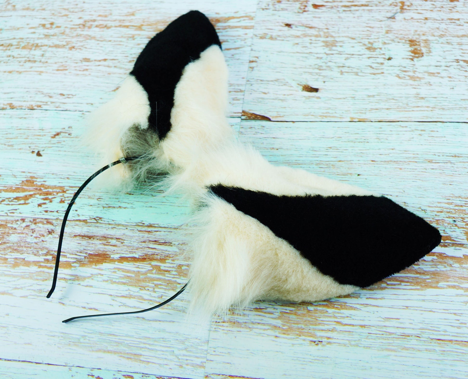 Original Fox Ears, black and white fox ears, Faux fur fox Ears Headband, Handmade Kitten Ears, lolita ears, lolita props, animmal ears,