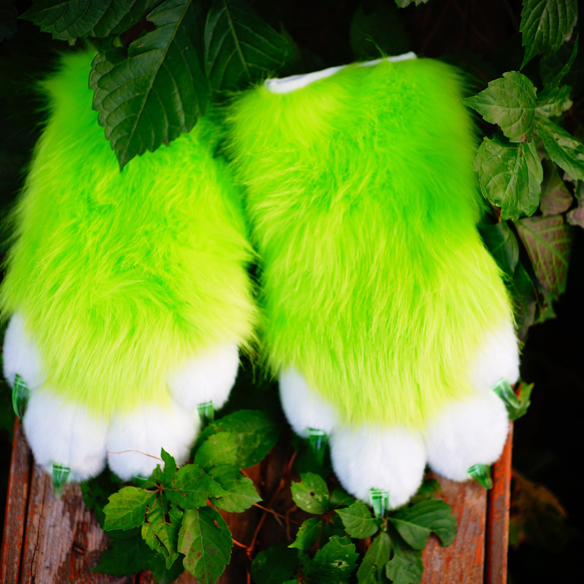 Spirit Green Fursuit Head, Fursuit Commission, Fursuit paws, Fursuit, Furry, Cat Head Furrry, Fursuit Mask, Cat Furry, Fursuit Partial