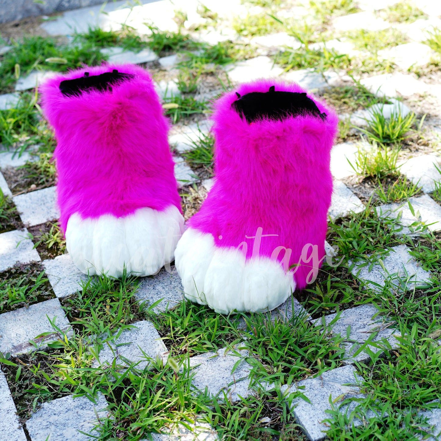 Hot pink fursuit feet paws, toony foot paw, kemono foot paw, light pink cat paws, puppy paws, wolf paws, tiger paws, fox paws, ktcatvintage