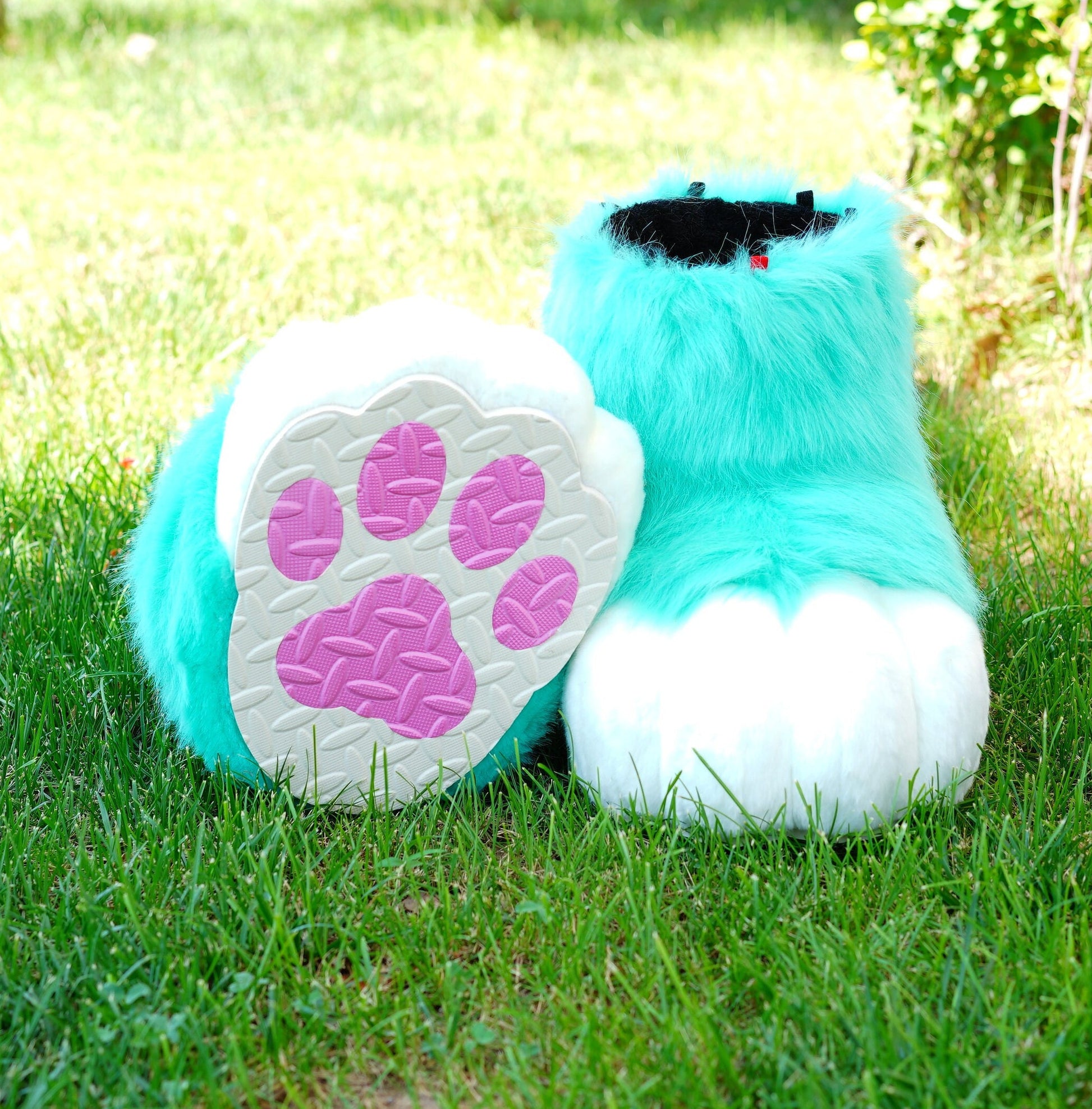 White feet paws fursuit kemono toony kigurumi fursona kawaii outdoor foot paw fursuit shoes cosplay cat dog fox wolf bunny