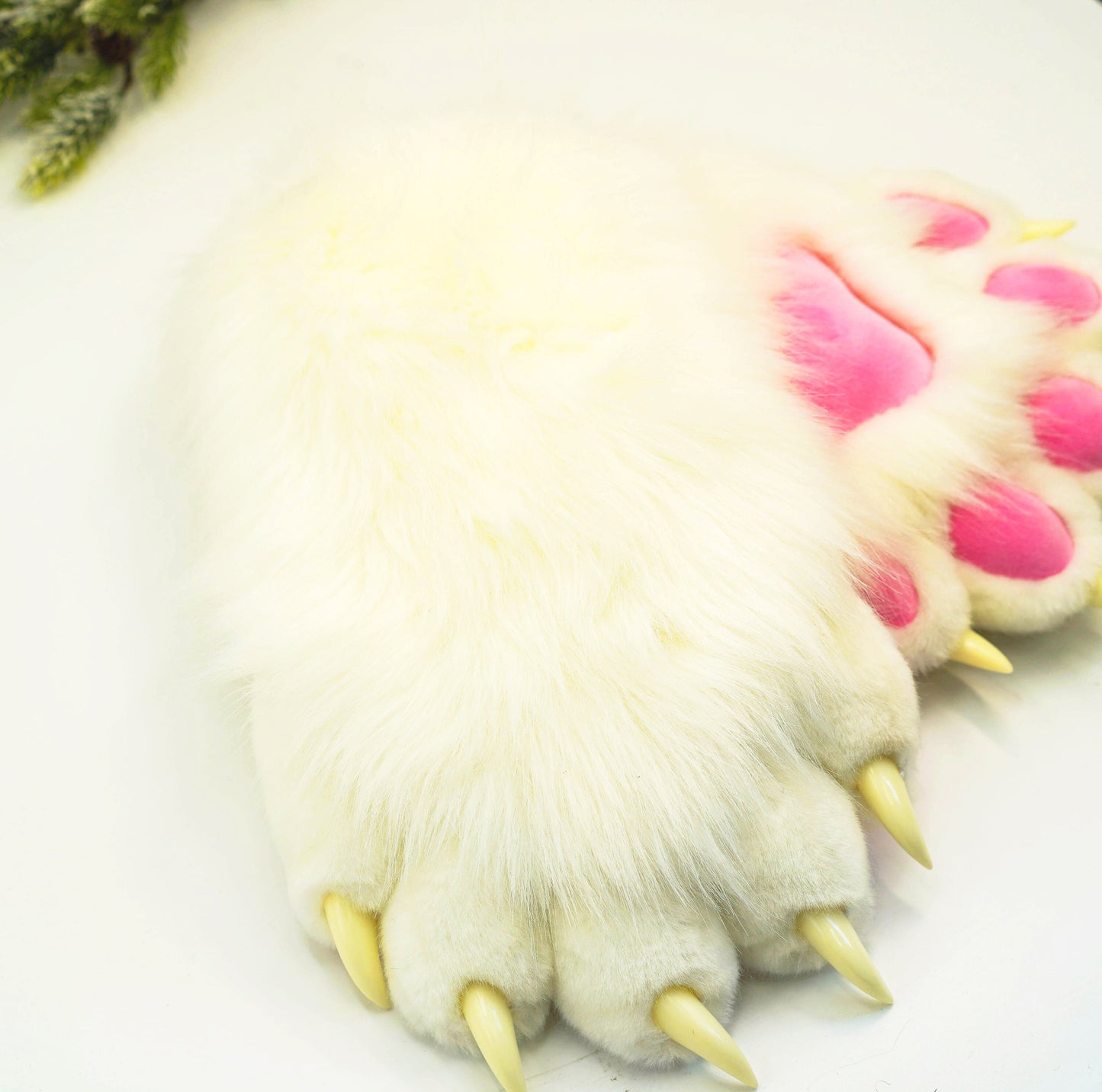 Custom Fursuit gloves,handmade Furry paws,Fursuit hand paws with purple fur, cheap cat gloves, Furry art, faux fur paws with 4 finger