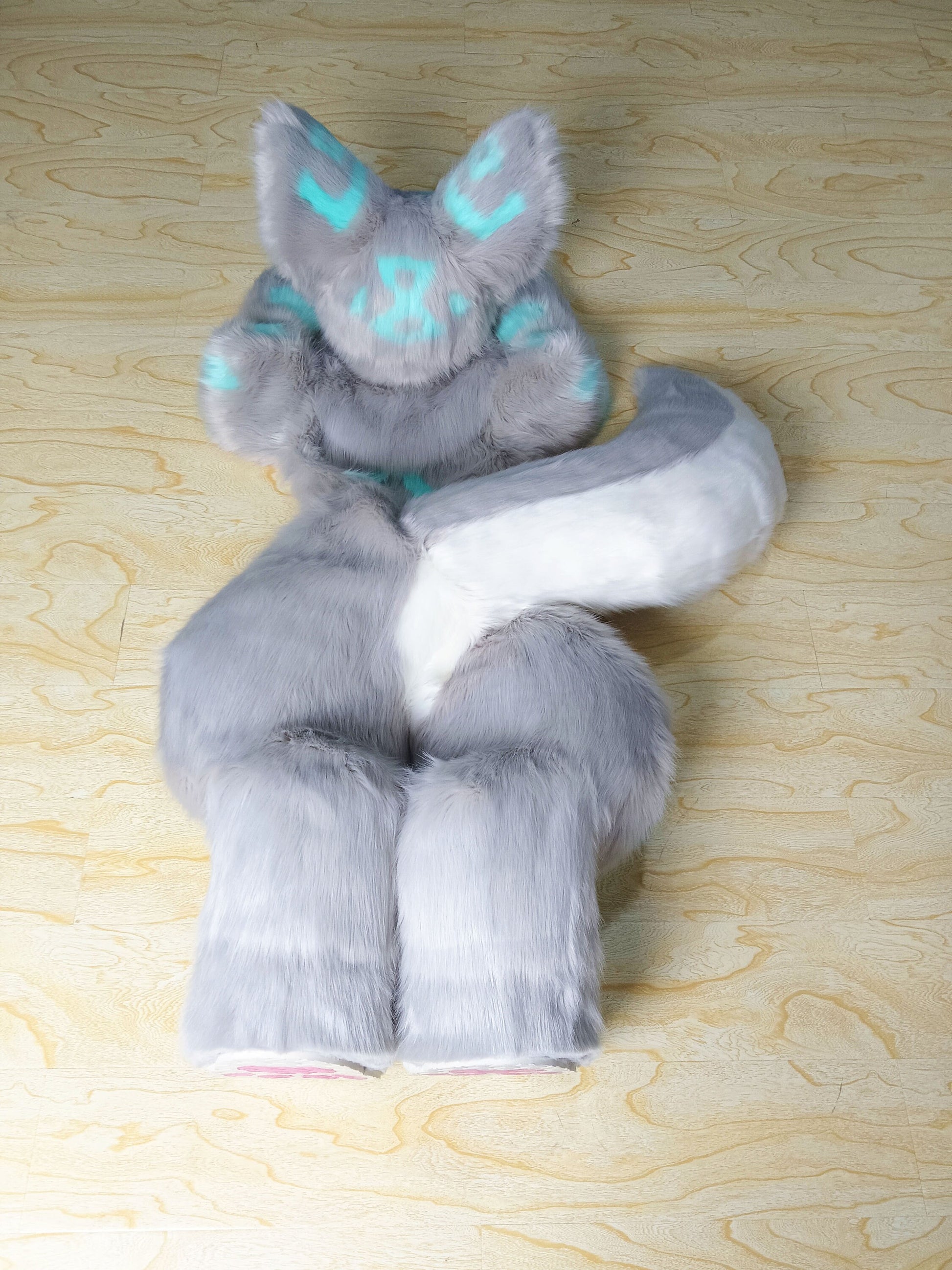 Fursona Anime Commissioned customization cosplay Furry fandom,Full Fursurit set, Cheap, Fursuit body paws, shoes tail, Cat Head Furrry,